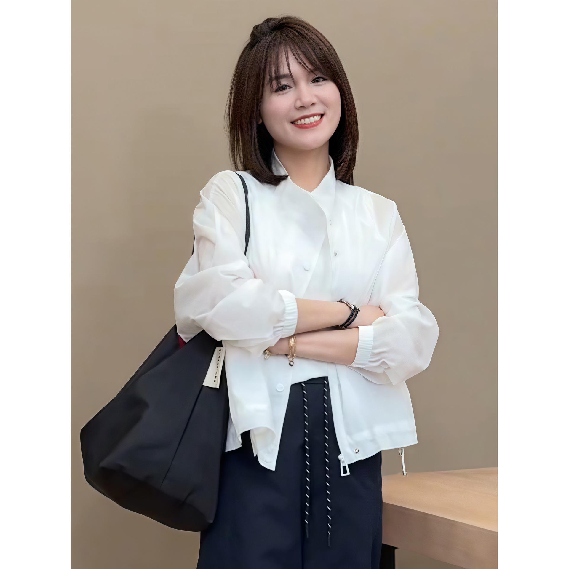 

Летняя женская легкая куртка с воротником-стойкой в корейском стиле для защиты от солнца - Повседневная, Свободная, Универсальная, Короткий дизайн M белый