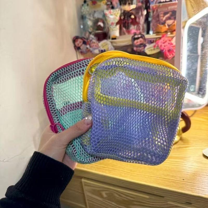 Large Capacity Mesh Storage Bag Breathable Zippered Portable Organizer for Travel Cosmetics Gym Small Items
