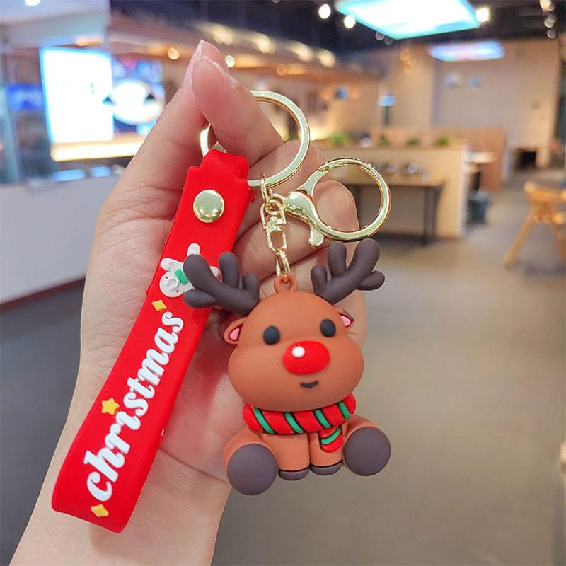 Adorable Cartoon Silicone Keychain Trinket Cute Cat Wolf Keyring For Gifting