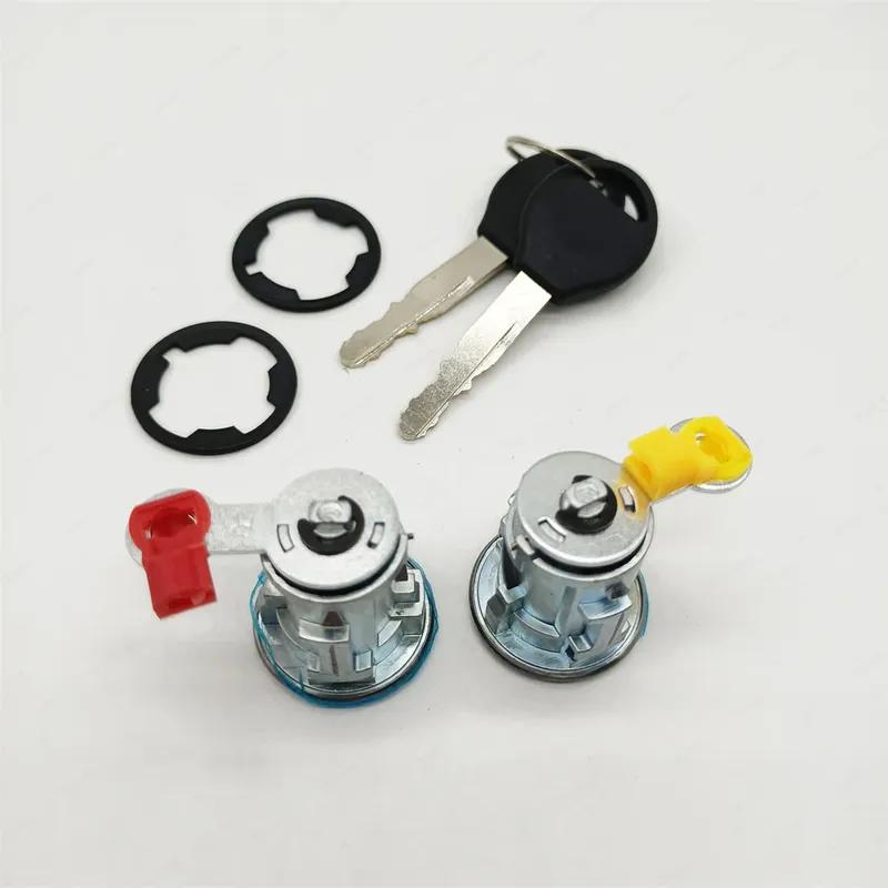 Door Locks With 2 Keys For Nissan Navara 1997 - 2005 80600-3J00R 80601-3J00-L H06013J100