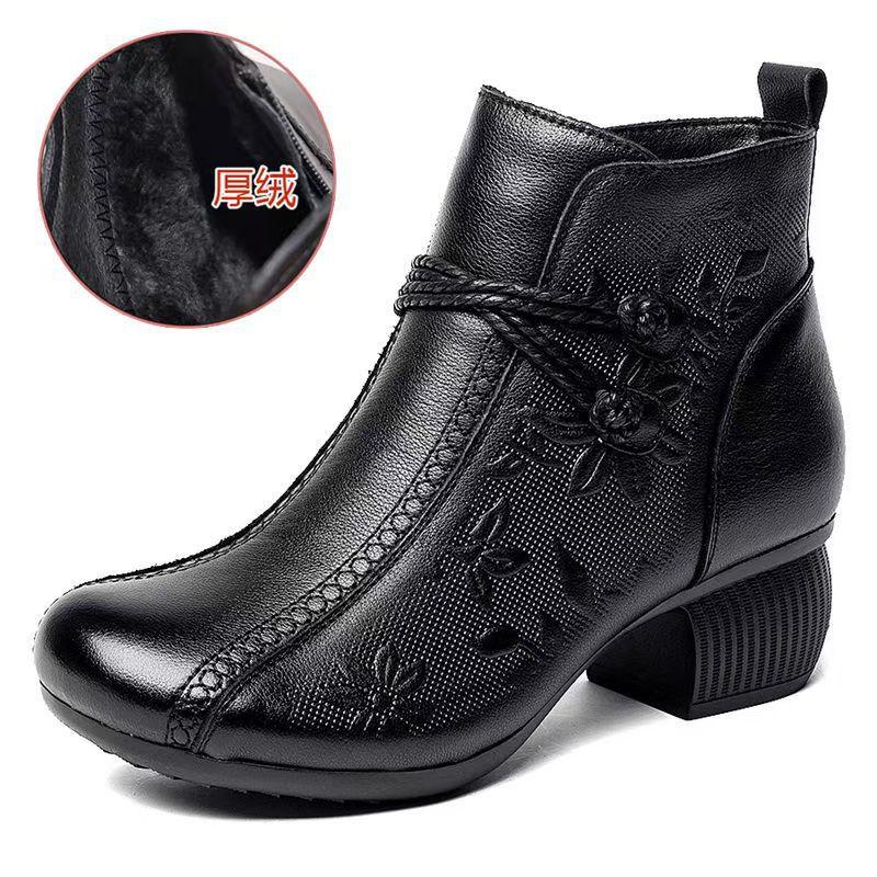 

Retro ethnic style short boots women s autumn and winter single boots soft leather soft sole mother cotton shoes velvet leather shoes thick heel 35