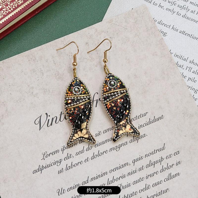 Handmade Niche Nepalese Exotic Tibetan Earrings Retro Temperament Simple Earrings Show Face Thin Earrings