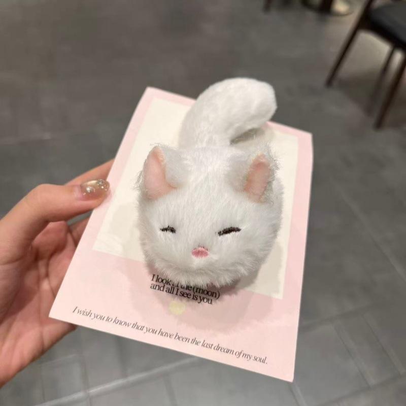 Plush Animal Design Hair Clips Fluffy Soft Bobby Pins Cute Headwear for Students School Daily Wear Hair Decoration