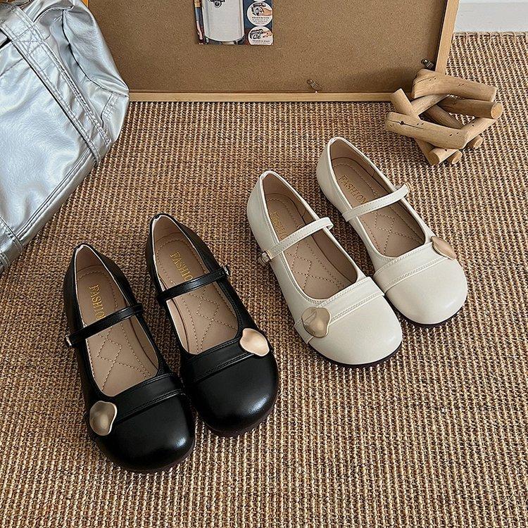 Design sense niche French Mary Jane shoes women's shoes spring and summer British style versatile black small leather shoes with skirt single shoes
