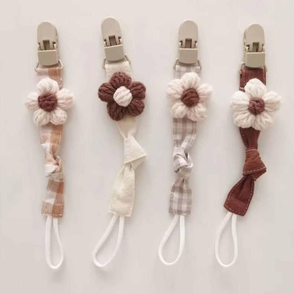 Cute Flower Dummy Nipple Holder Plastic Embroidery Pacifier Clips Baby Pacifier Chain Newborn