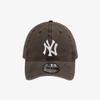 New Era New York Yankees Pigment Washed Unstructured Ballcap Brown 15131652