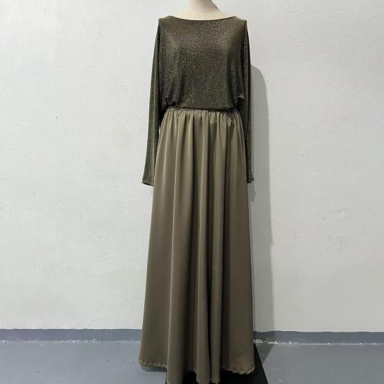 Dámská dvoudílná sukně s lesklým topem s kulatým výstřihem a dlouhým rukávem a áčkovou maxi sukní s vysokým pasem, ležérní třpytivý outfit