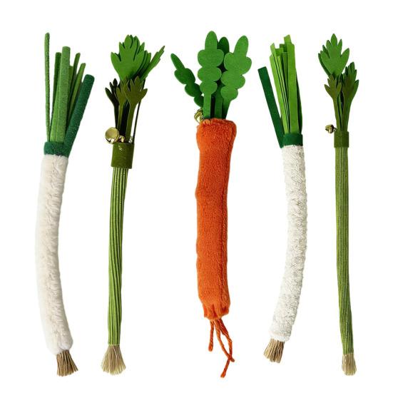 Simulated Vegetable Cat Teething Toy with Bell Carrot Scallion Celery Silvervine Chew Stick Dental Health Teeth Cleaning Interactive Boredom Toy