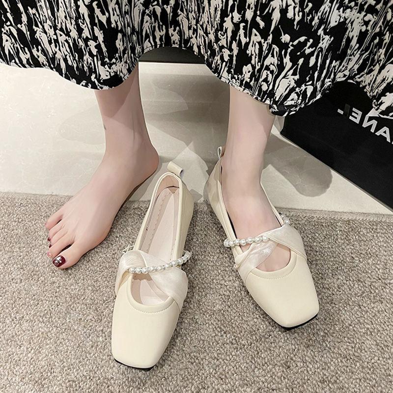 Flat-soled single shoes 2025 new Korean version shallow mouth square head versatile fairy style lace flat heel Mary Jane shoes grandma shoes