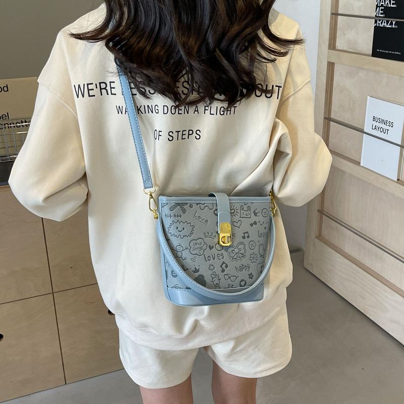 Hand Bag Women's New Versatile Shoulder Bag Casual Messenger Bag