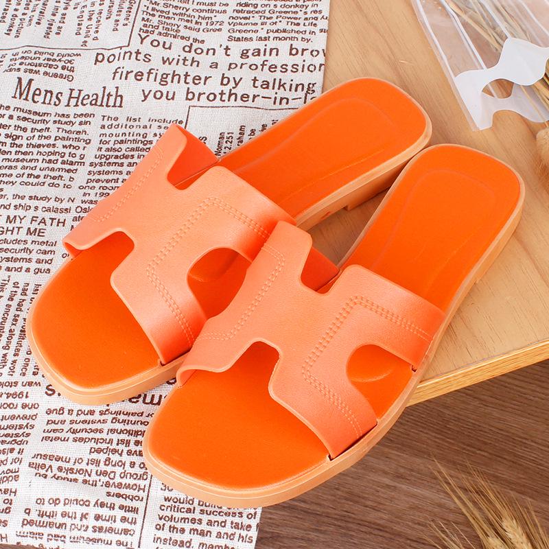 Women's Versatile Summer Cross-Strap Flip-Flops - Non-Slip, Fashionable & Trendy