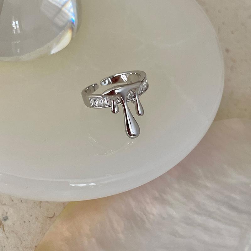 Inlaid Zircon Ladder Square Niche Design Cold Wind High Sense Irregular French Ring Adjustable opening