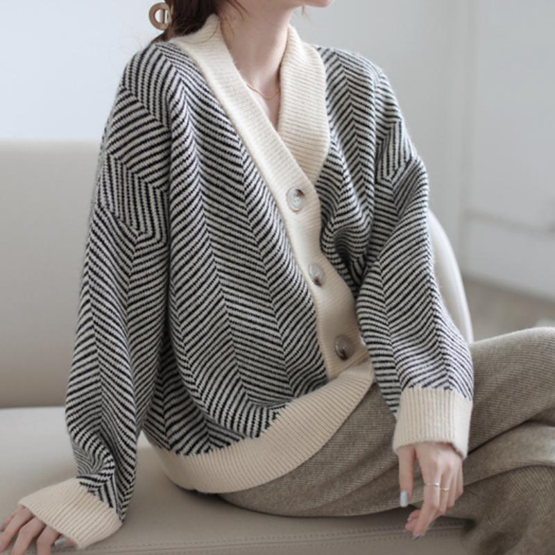 Chic Retro Knitted Cardigan Women's Sweater Striped Long Sleeve Loose Women Sweaters Jacket Outerwear Lazy Style Elegant Button Knitwear Coats 25453