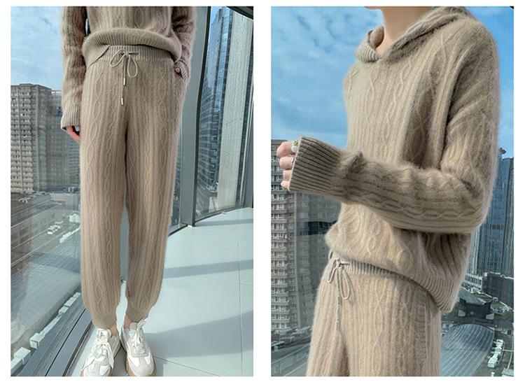 Women's Mid-Length Hooded Mink Velvet Sweater Dress - Thick Knit, Loose Fit, Autumn/Winter Pullover.