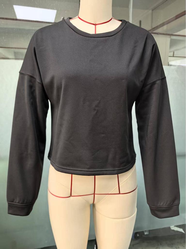 Women's Urban Style Autumn Polyester Pullover: Round Neck, Long Sleeve, Loose Fit