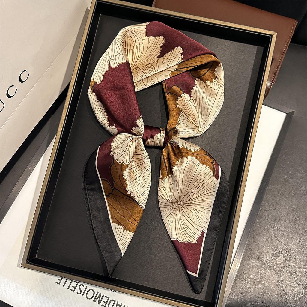 Fashion Maple Leaf Printed Designer 70Cm Square Silk Women's Scarf Satin Scarves Shawl Headband Bandana Hijab Wrap