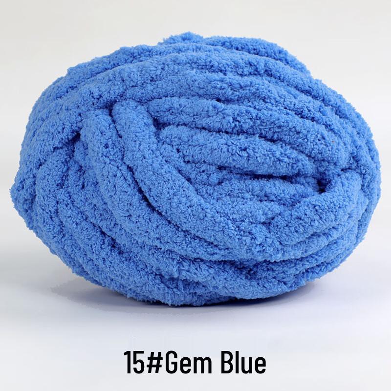 Ozdobna włóczka na choinki i legowiska dla kotów