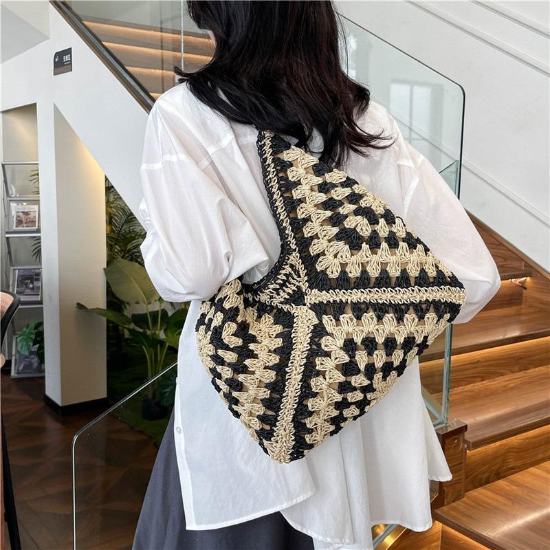 Summer Straw Woven Bag Women's New Seaside Vacation Beach Hollow Tote Bag Woven Vegetable Basket Shoulder Bag