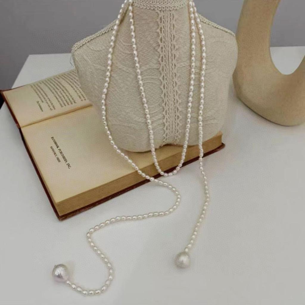 Natural freshwater pearl necklace Women's autumn and winter light luxury A variety of ways to wear long temperament Internet celebrity retro niche