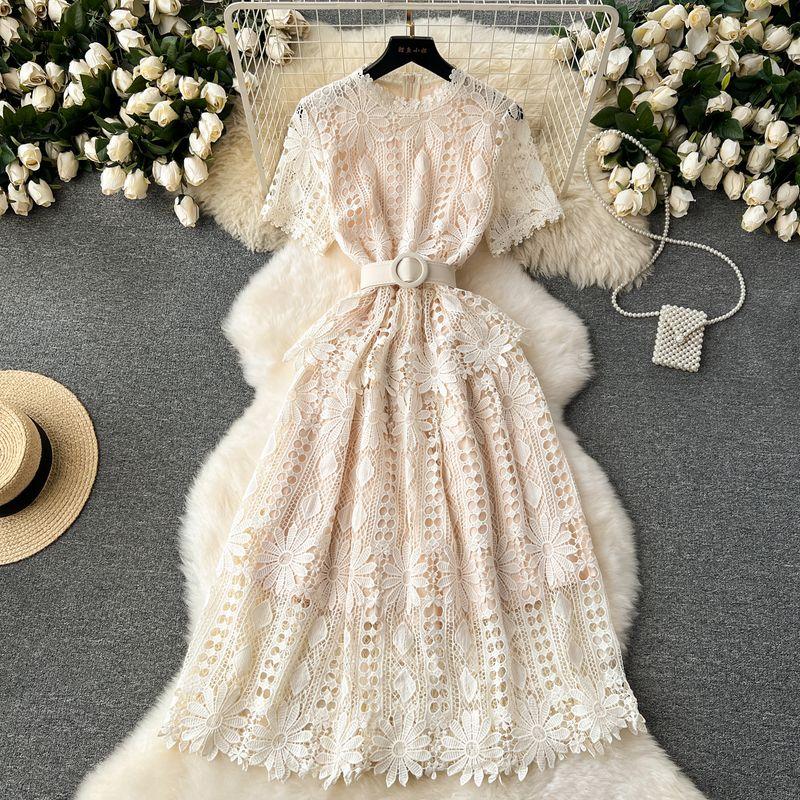 

Ретро кружева оборки облегающее платье вышивка Apricot M