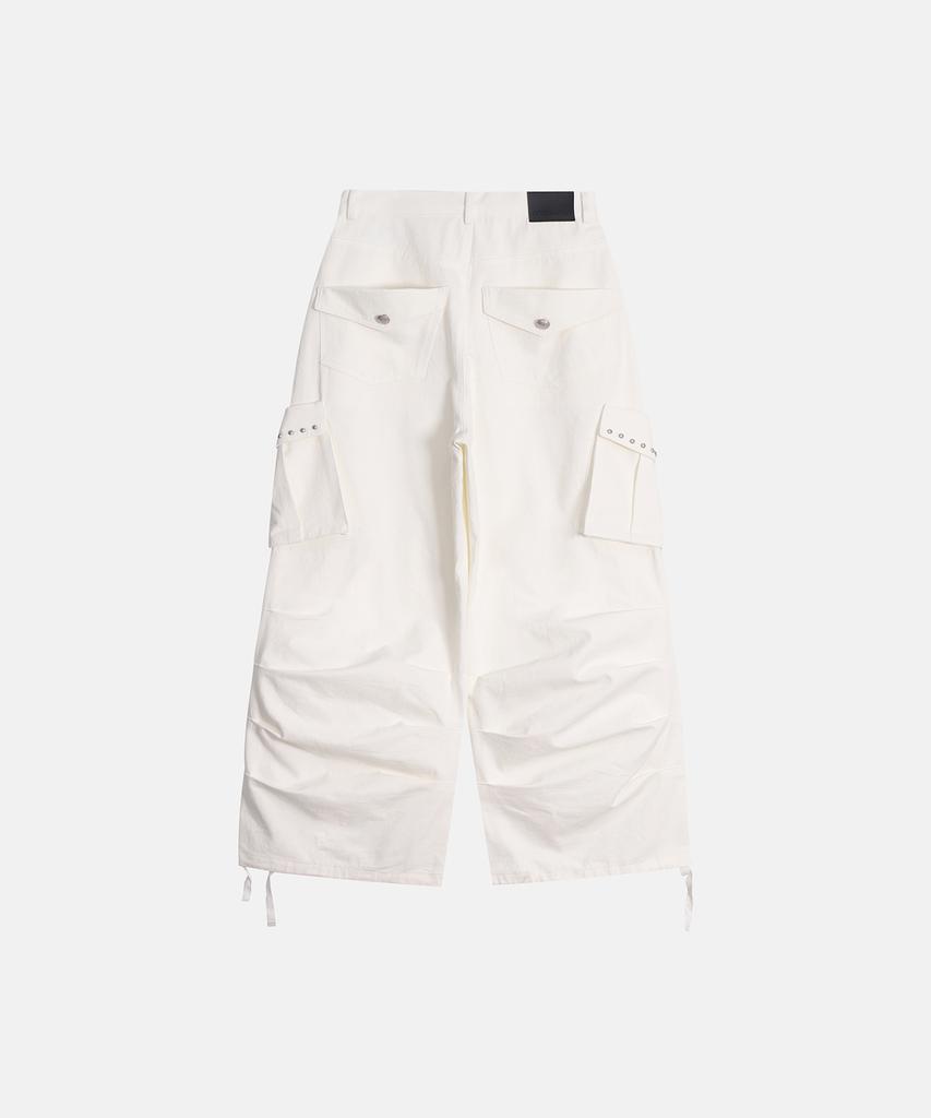Aesimeteuli Crown Structured Pocket Pants / Ivory