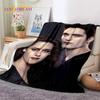 The Twilight Saga Edward Bella Mjuk Flanellfilt för Säng Sovrum Soffa Picknick, Kastfilt att Täckas med Utomhus Fritid Vilo-present