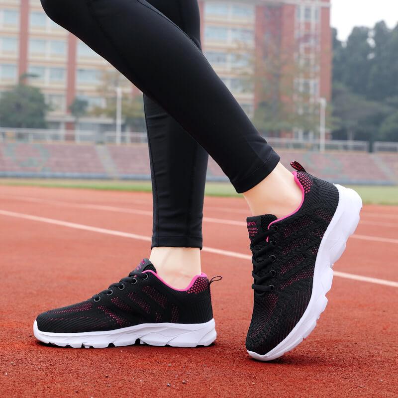 Fashion  New Sneakers For Women Breathable Outdoor Plus Size Women Sneakers Mesh Fabric Lace Up Female Footwear Shoes Women