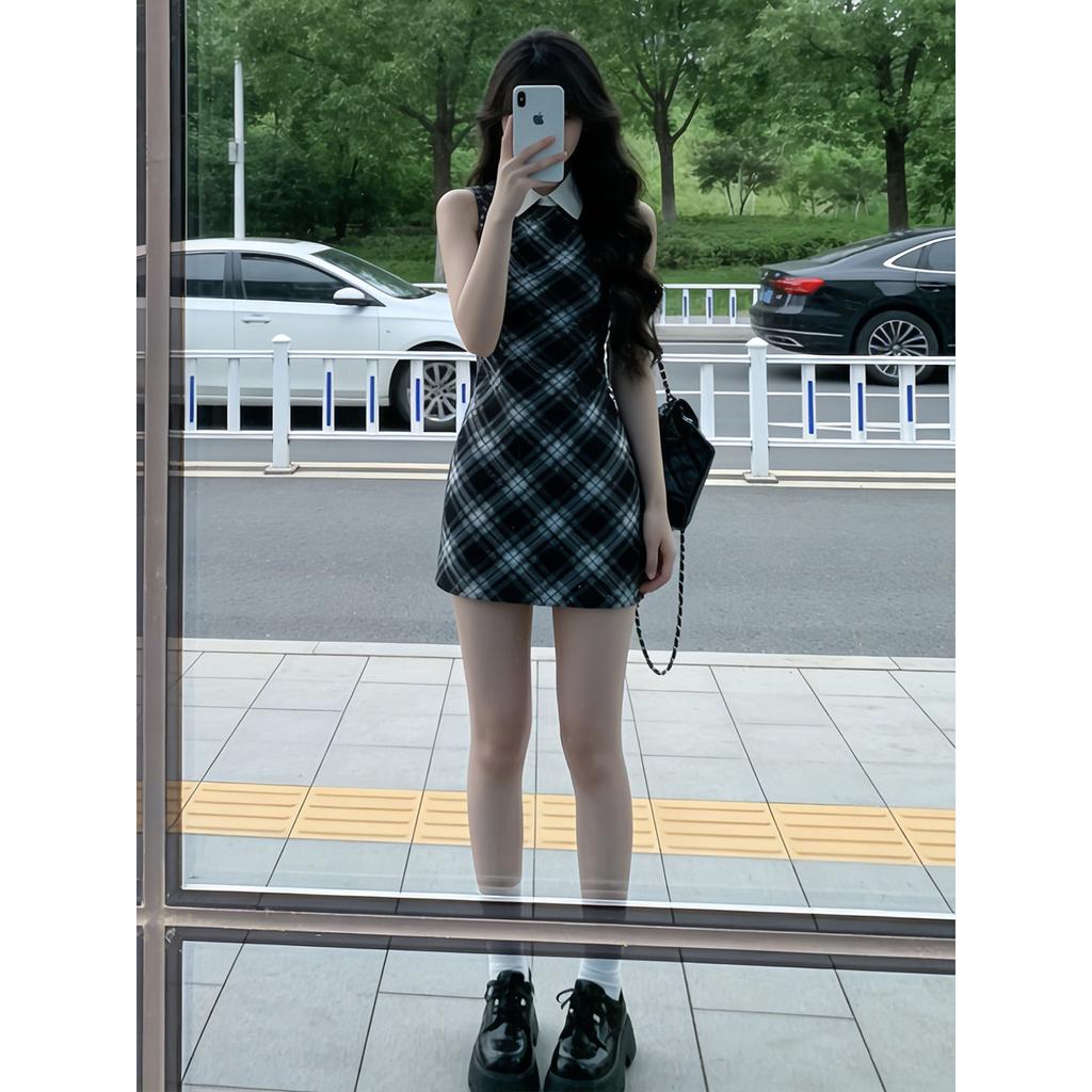 Korean Wear College Style Retro Plaid Sleeveless Temperament Dress, Especially Beautiful Waist Skirt 2026 Summer