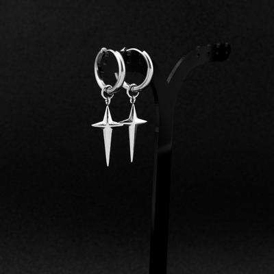 Pendientes Colgantes de Acero Inoxidable 3D de Cruz Estrella Pendientes de Aro de Acero de Titanio Clips para las Orejas Hip-hop Punk sin Agujeros en las Orejas Hombres