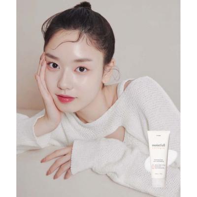 Moisture Filled Collagen Cleansing Foam