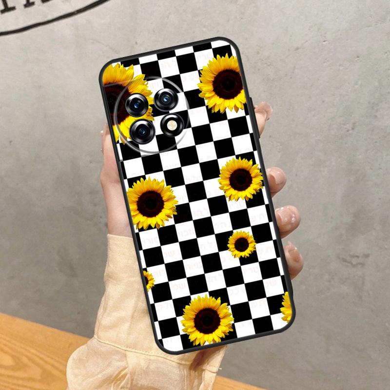 

Checkerboard Sunflower Case For OnePlus 8 9 10 Pro 15 15R 13 R 12 11 13T 10T 8T Nord CE 5 2 3 4 Lite N20 N30 Cover OnePlus Nord CE4Lite