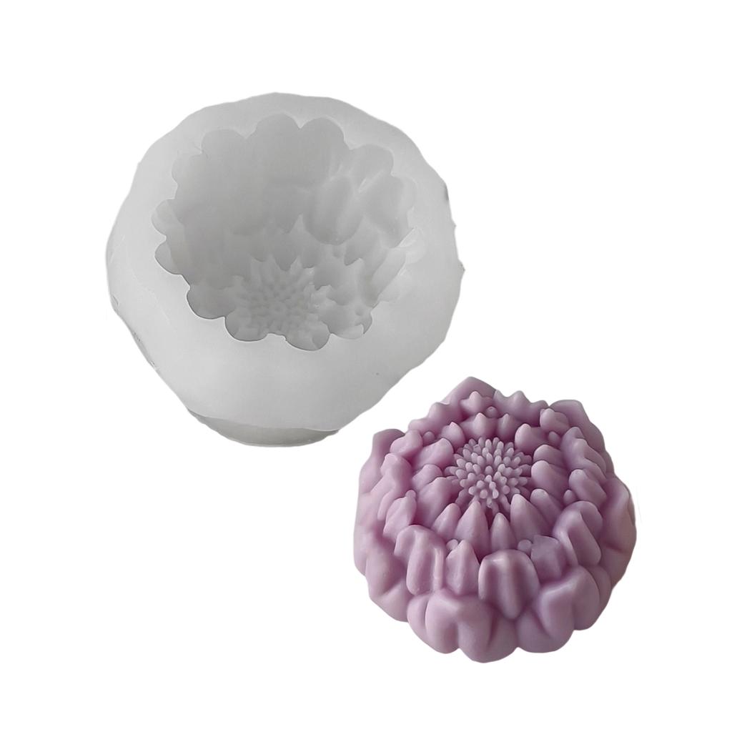 DIY Crafts and Handmade Soap Making Mold Flexible Flower Shape Candle Silicone Molds For DIY Crafts And Home Decoration