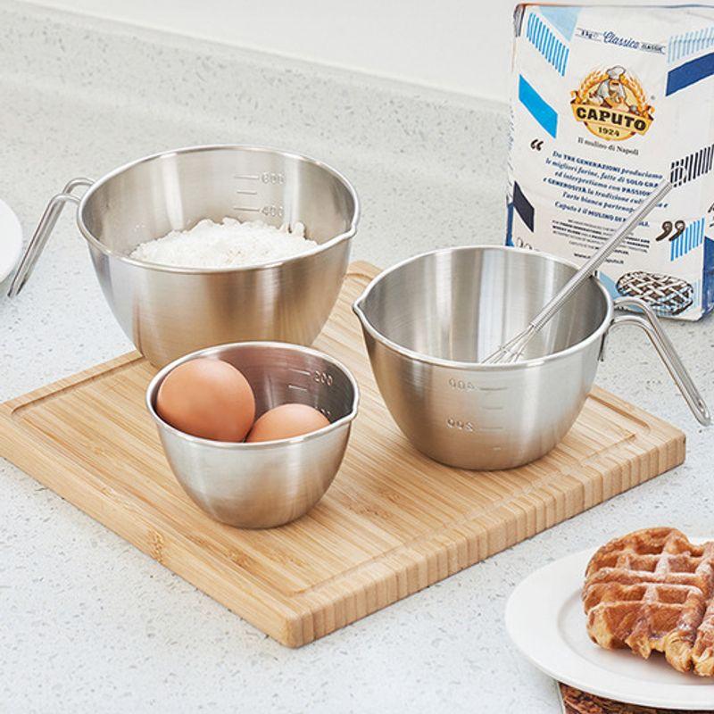 Wiedergeboren. J 304 Edelstahlgriff Misch-Messbecher 750ml