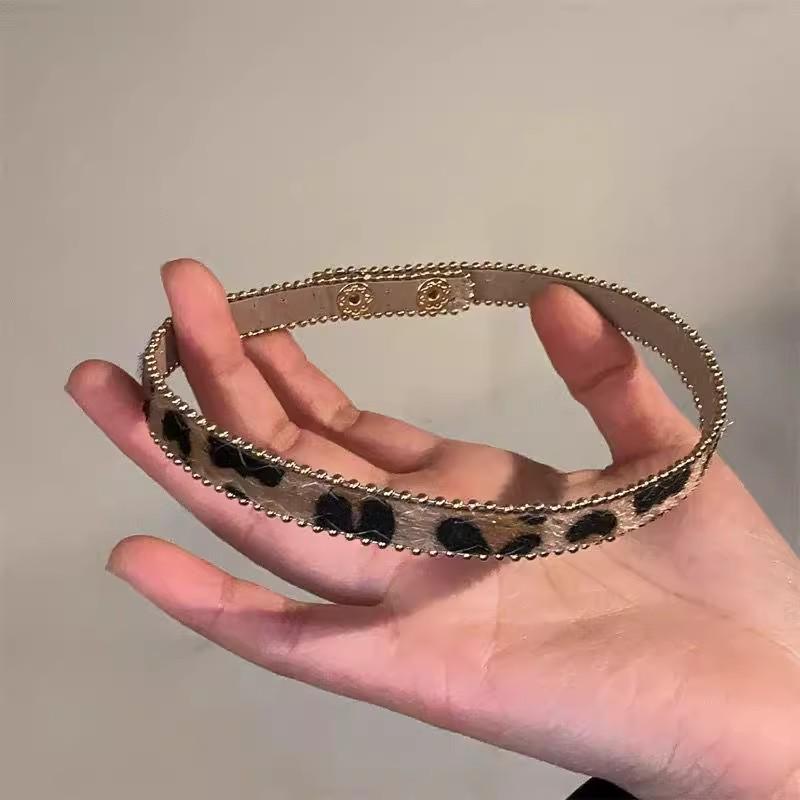 

Vintage Leopard Print Choker Necklace for Women - Y2K Niche Style