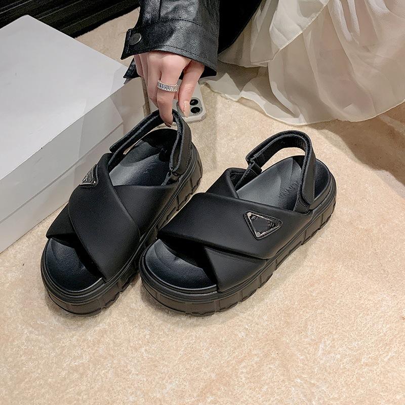 

~ Версия из коровьей кожи, сандалии-папы на толстой подошве, женские летние, для улицы, нишевый дизайн, крутые шлепанцы женские 39 чёрный