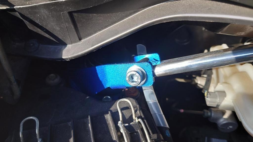 CUSCO Strut Oval Type OS for Subaru R1 648 540 A Bar, Shaft, (Front)