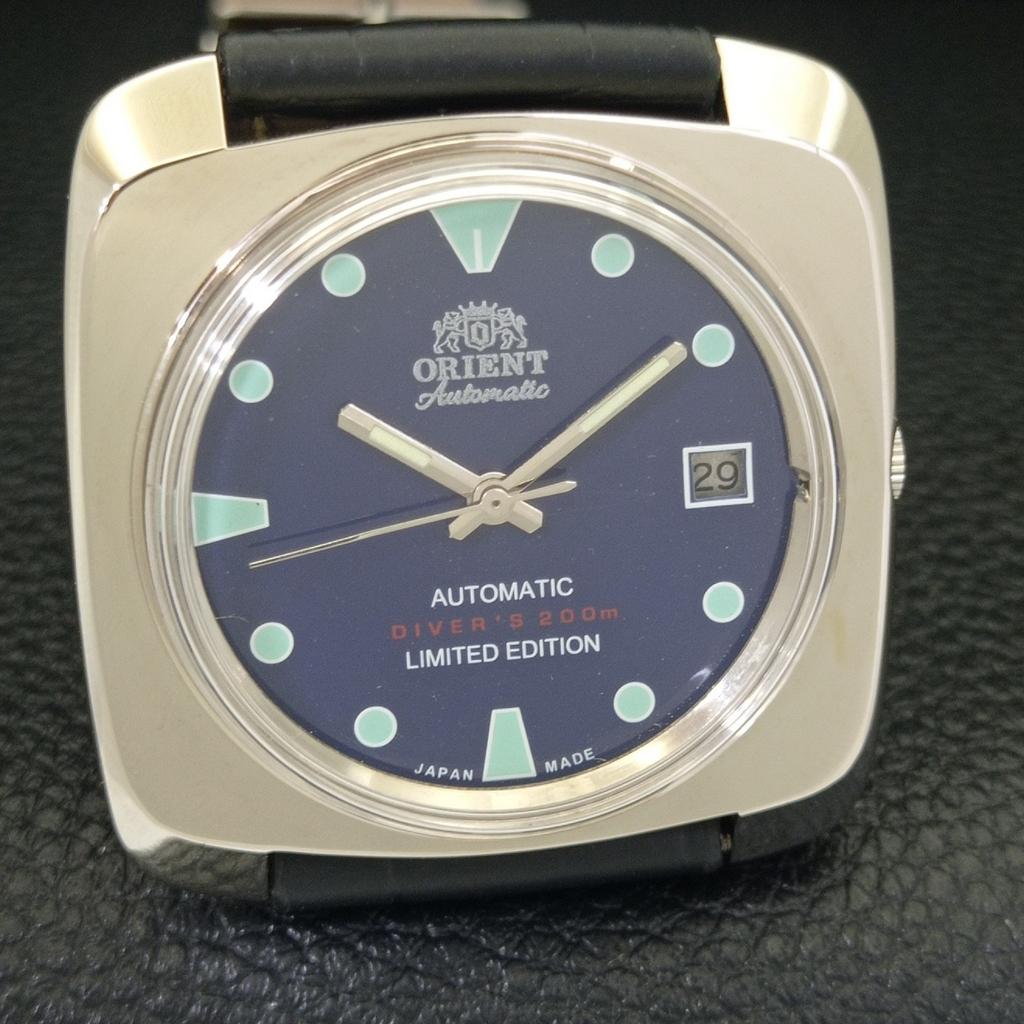 USED JAPAN VINTAGE ORIENT AUTOMATIC 46941 MENS BLUE COLOR DIAL WATCH A702233-5 R123-a702233