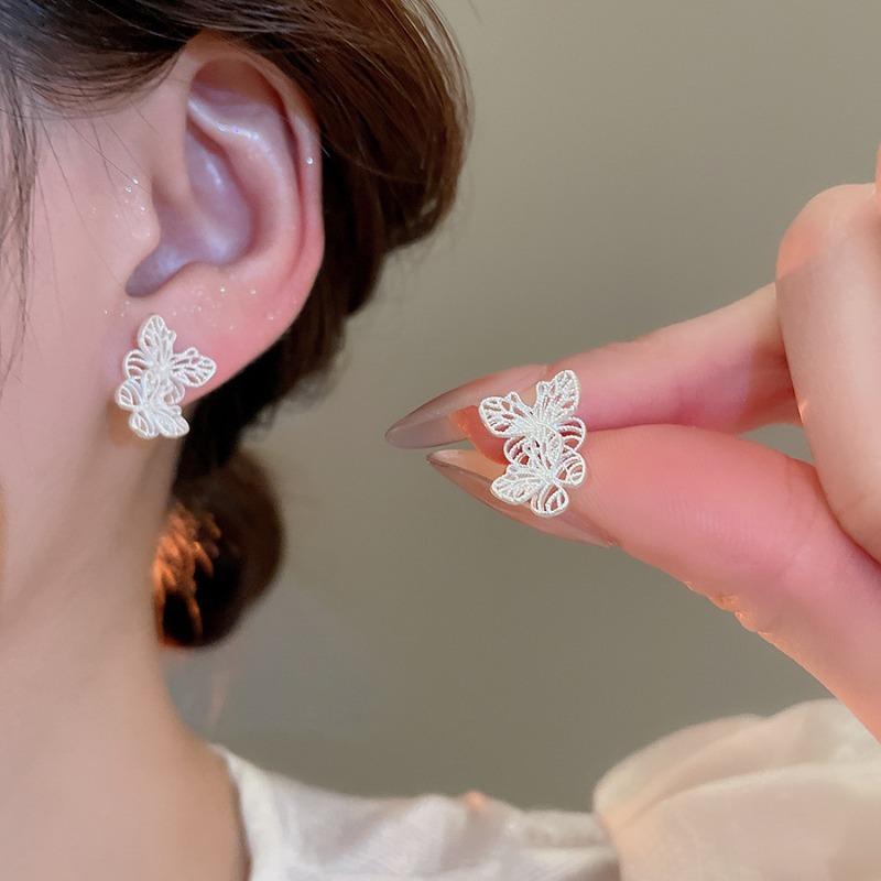 Silver needle super flash zircon pearl geometric round flower earrings simple personality stud earrings niche design earrings women