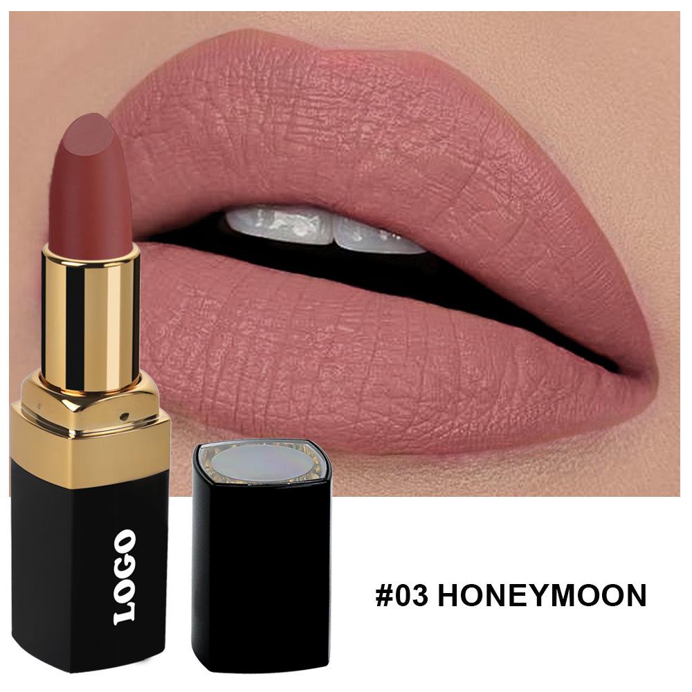 Long-Lasting Matte Lipstick: No Fading or Transfer