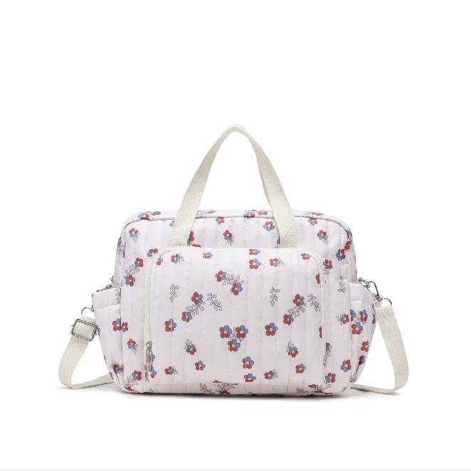 Korea Style Newborn Baby Care Diaper Bag Mummy Shoulder Bag Embroidery Quilted Stroller Diaper Storage Organizer Large Handbags