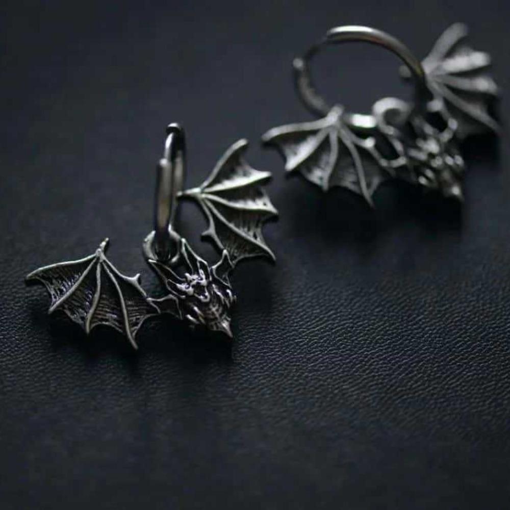 Gothic Fashion Gothic Ancient Spread The Wings Bat Hoop Earrings for Women Men Halloween Witch Hip-hop Punk Jewelry Accessories