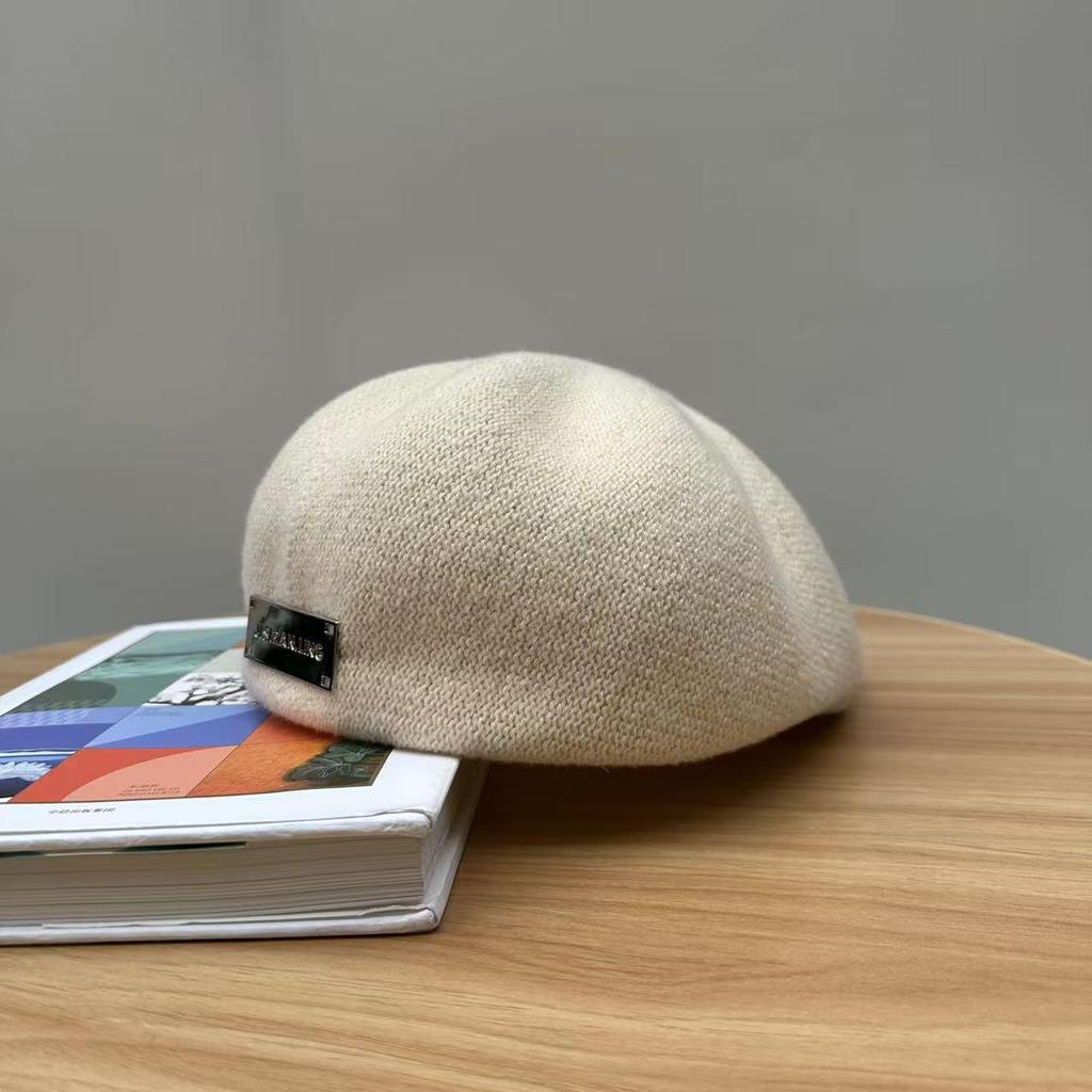 Korean Style Women's Wool Beret Hat - Autumn/Winter Fashionable Retro Flat Cap, Two-Way Wear, Trendy Painter Design