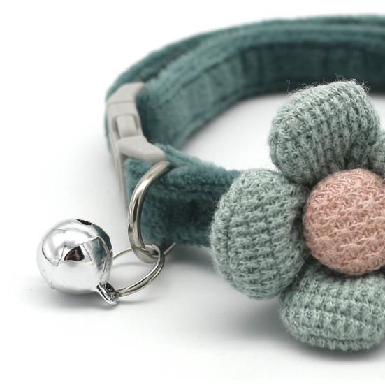 Haustierhalsband, Cartoon-Blumen-Feiertags-Anzieh-Milch zur Haut, schöne Haustier-Kätzchen-Hunde