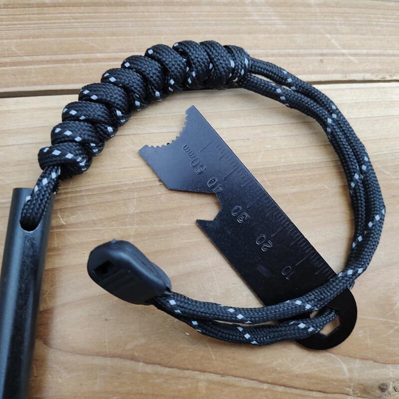 Zhi Shi Outdoor-Überlebens-Paracord-Pfeife Feuerzeug