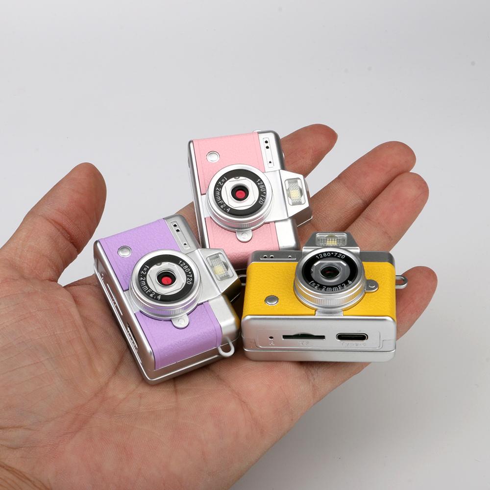 Retro Kamera CCD 1080P, Zdjęcia HD, Aparat Kartowy z Odchylanym Ekranem dla Dzieci, Podróże na Zewnątrz