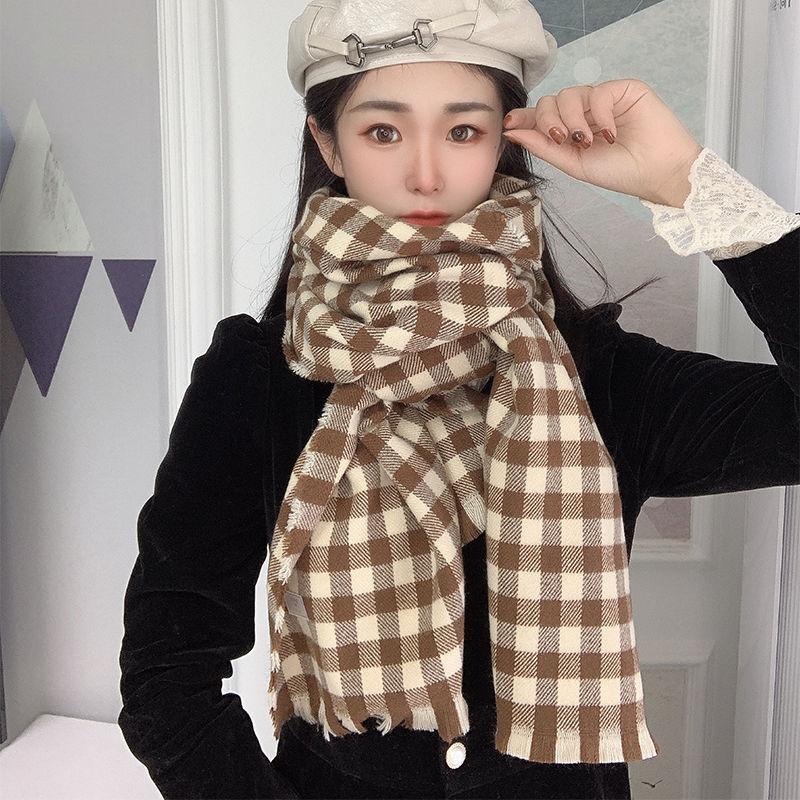 

New Korean Style Plaid Scarf for Women Winter Tassels Retro Long Shawl Scarf Korean Style Atmosphere Versatile Couple Trend 70*200cm