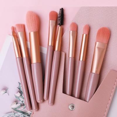Magrinta - Set of 8: Makeup Brush with Case