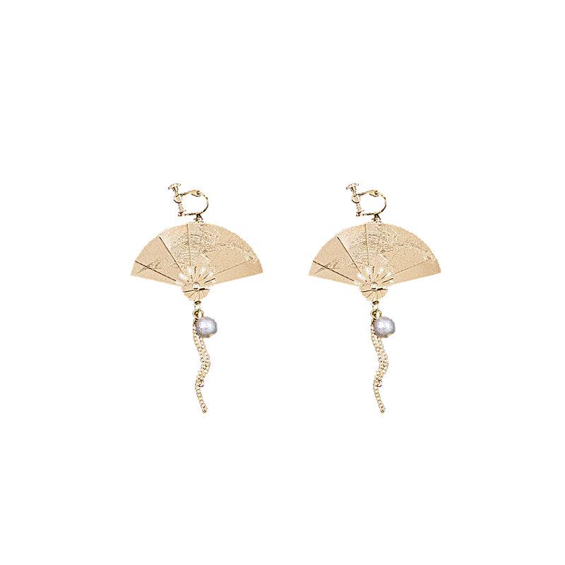 Chinese Carved Folding Fan Pearl Earrings with Tassel, Retro Hanfu Style, No-Piercing Ear Clips