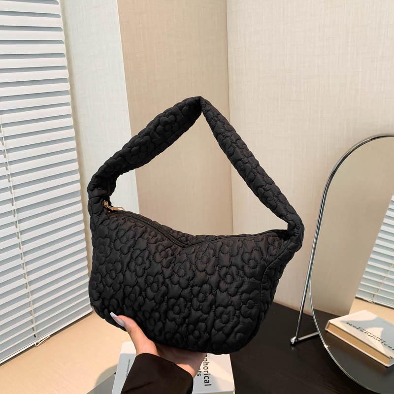 Versatile And Stylish Pleated Cloud Shoulder Bag For Women With Soft Fabric Design