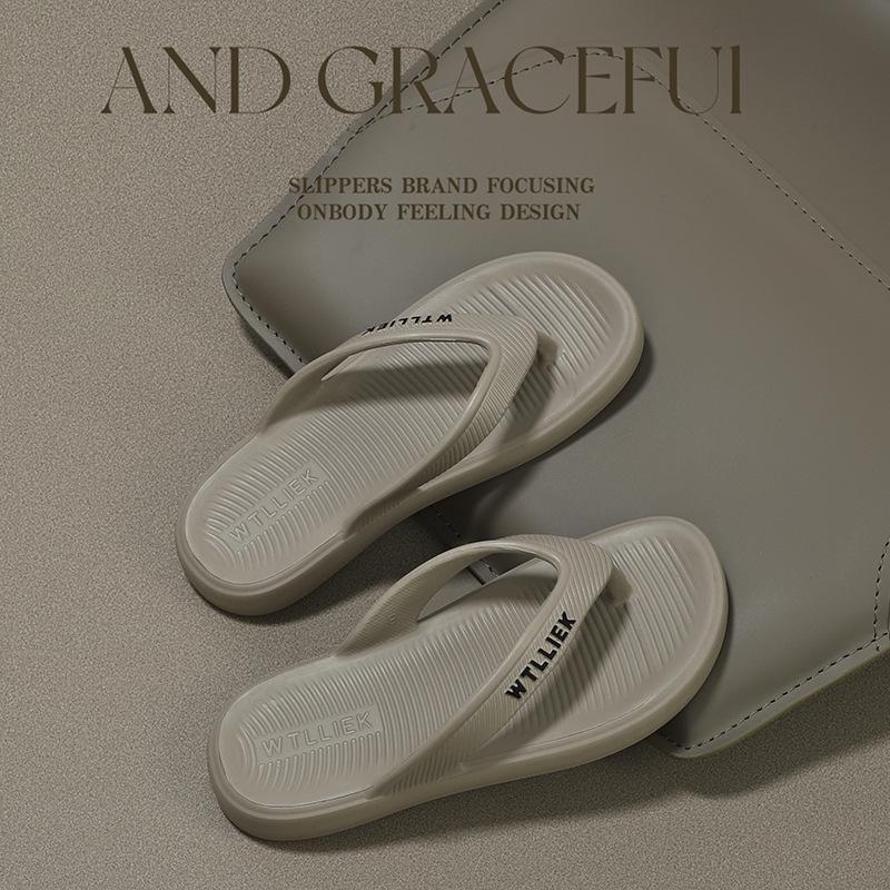 Men's Summer Outdoor Soft Sole Non-Slip EVA Beach Flip-Flops